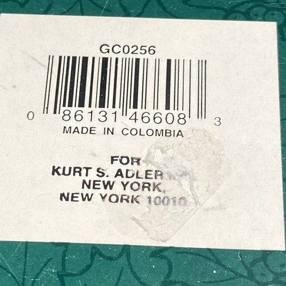 Kringle Glass Colour Changing Leaping Reindeer Ball Ornament - Picture 15 of 16